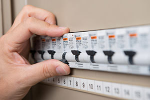 Checking an electrical safety switch